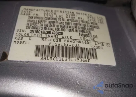 2009 Nissan Versa 1.8S z USA, uszkodzony, nr VIN 3N1BC13E39L423820
